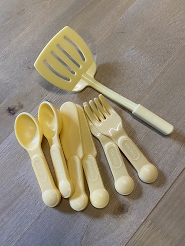 Knife, Fork and Spoon Set (including Spatula) Image